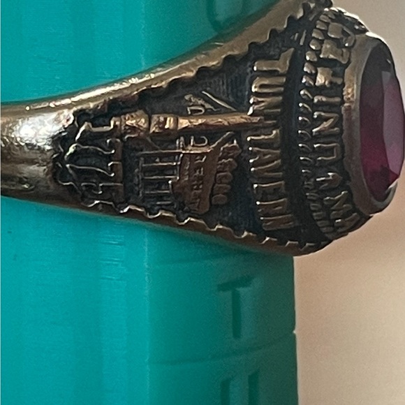 U.S. MARINE CORPS RING JOSTENS YLTM WITH RUBY STONE - Picture 7 of 7